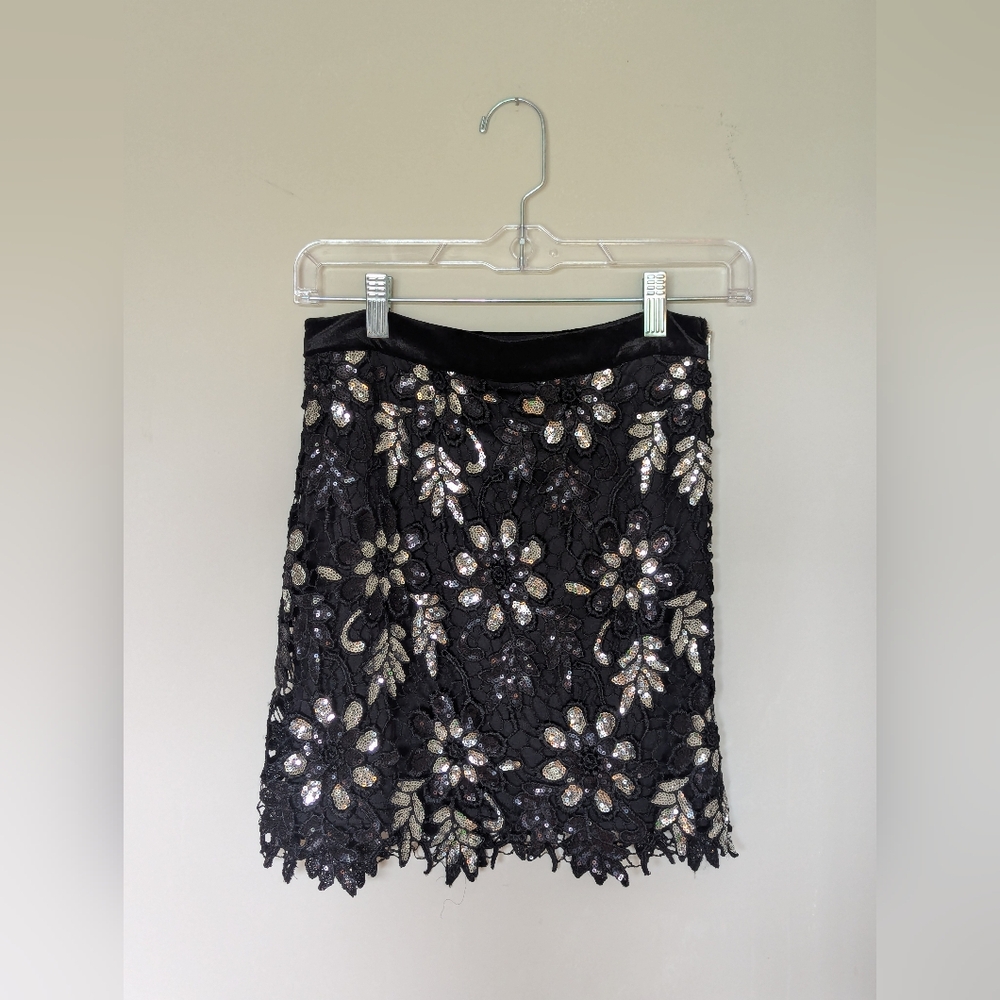Embellished Black Mini Skirt for Cocktail Nights XS